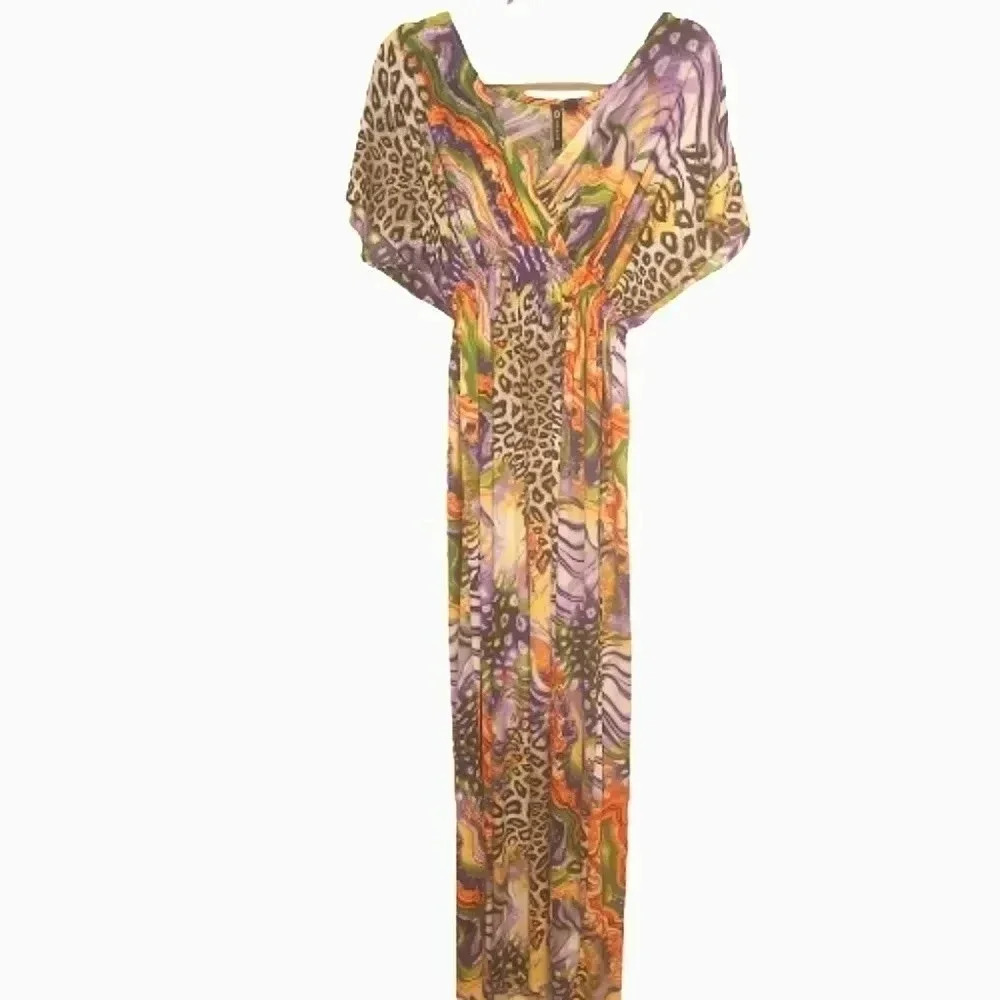 NWOT Milano brightly colored short sleeve v neck maxi dress Size XS
